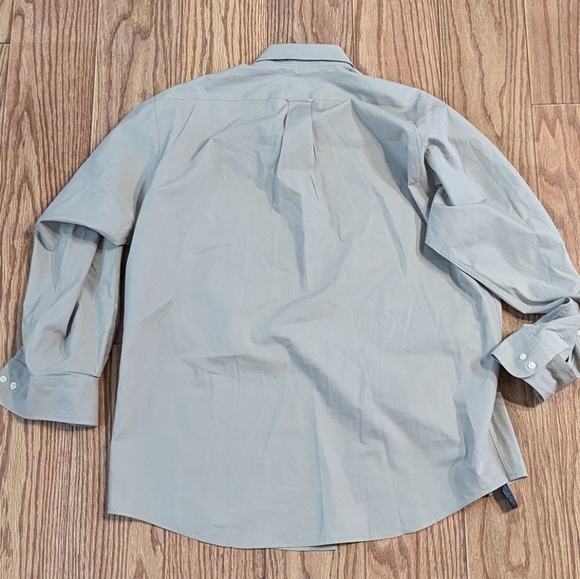 Izod Easy Care Silky Poplin, beige, size 16 1/2, 32 33 - Picture 2 of 2